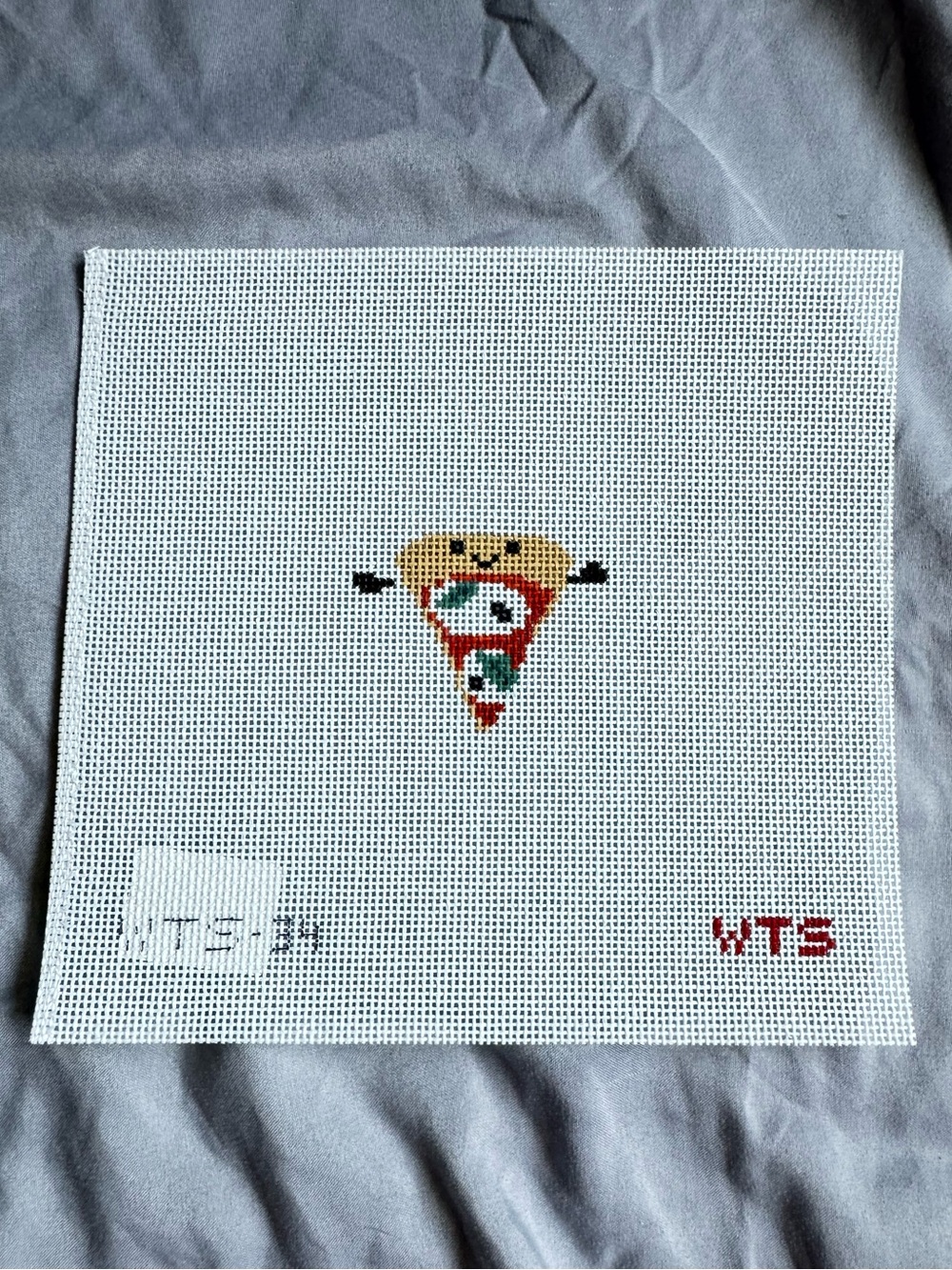 What's The Stitch "Mini Pizza" Needlepoint Canvas - 18 Mesh Unstitched Crafting